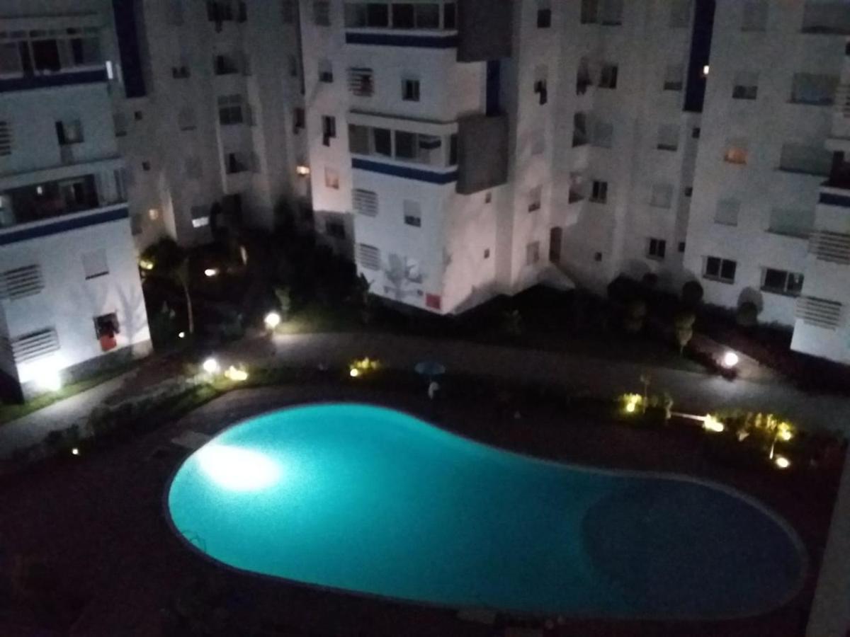 Appart. Luxueux avec piscine, cosy, bien situé Bouznika Exterior foto