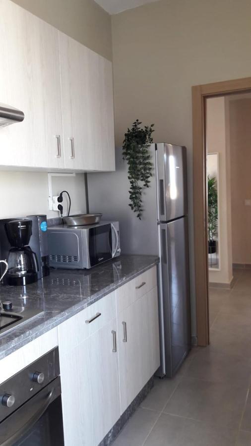 Appart. Luxueux avec piscine, cosy, bien situé Bouznika Exterior foto