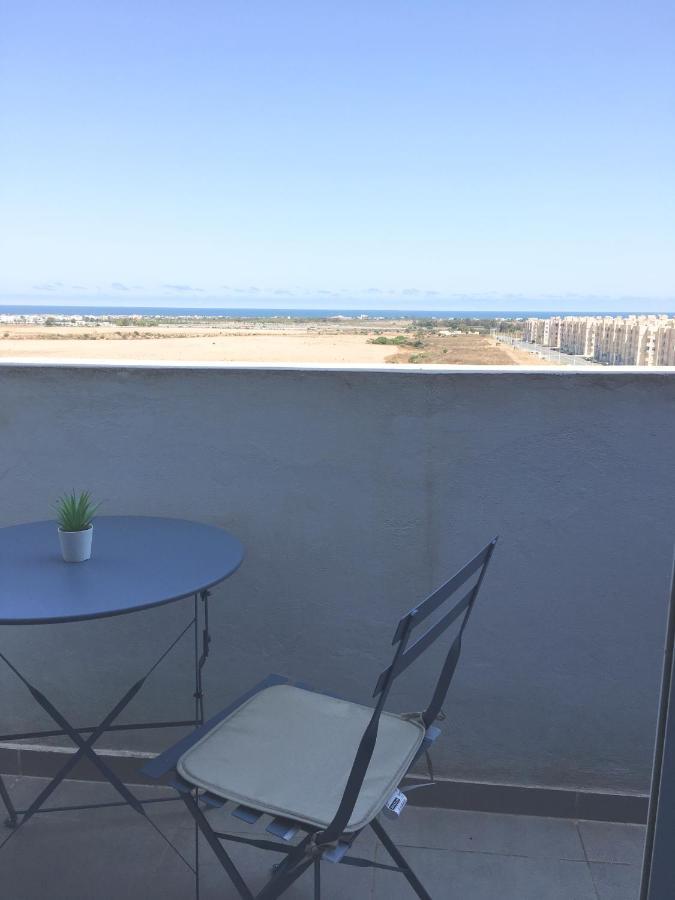 Appart. Luxueux avec piscine, cosy, bien situé Bouznika Exterior foto